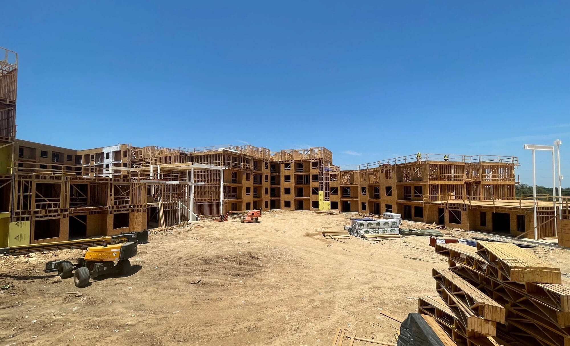 Development site for multifamily housing in Austin’s innovative Research Park area